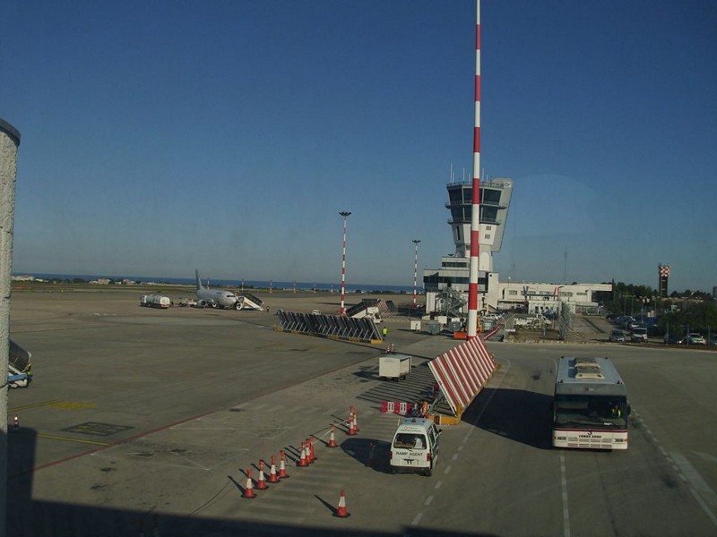 Bari Karol Wojtyła Airport
